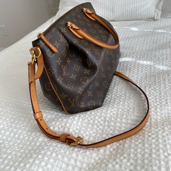 Louis Vuitton TURENNE MM Monograph Bag - Picture 13 of 15